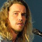 Julien Doré électrise le Zénith de Paris