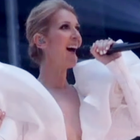 Céline Dion chante "My Heart Will Go On"