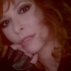 Mylène Farmer dévoile le clip "Rolling Stone"