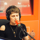 Chris(tine & the Queens) reprend "Etienne"