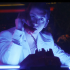 Arctic Monkeys vous invite à l'hôtel : regardez !