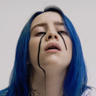 Billie Eilish broie du noir dans son nouveau clip