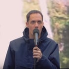 Grand Corps Malade : le clip "Sur la Lune"