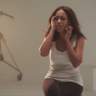 Amel Bent raconte ses blessures sur "Une star"