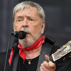 Renaud : son nouvel album sortira en novembre