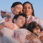 Kimberose est "Sober" dans son clip