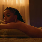 Chlöe sort le grand jeu avec "Surprise"