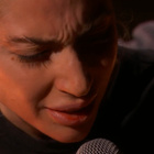 Oscars : Lady Gaga chante "Hold My Hand"