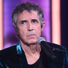 Julien Clerc en deuil : son demi-frère est mort