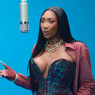 Aya Nakamura dévoile "Kouma" pour COLORS