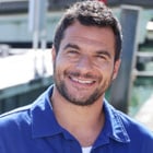 Amir romantique sur "À l'imparfaite"