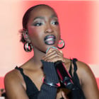 Ebony : comment elle a géré la pression