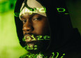 Tayc cartonne avec "Room 69"