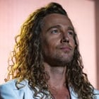 Julien Doré : son beau geste pour Chantal Goya