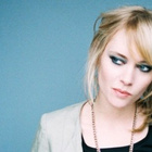 Fredrika Stahl enchantera La Cigale en avril