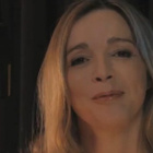 Découvrez la nouvelle chanson d'Hélène Rollès