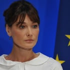 Carla Bruni pourrait quitter son label, Naïve
