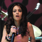 Cher Lloyd quitte la scène d'un festival anglais