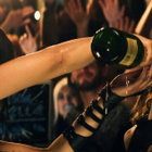 Krewella : le clip explosif "Live for the Night" !