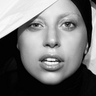 Gaga : le titre "Gypsy" produit par RedOne