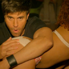 Enrique Iglesias : le clip décadent "I'm a Freak"