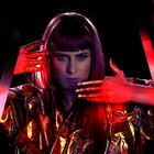 Owlle danse dans le clip "Don't Lose It"