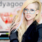 "Hello Kitty" : critiquée, Avril Lavigne se défend