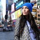 Kenza Farah dévoile le clip du single "Il est"