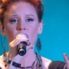 Emji envoûte le public avec "To Build A Home"