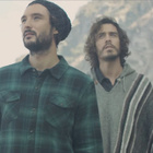 Fréro Delavega en pleine nature dans son clip