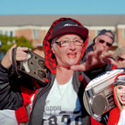 Des retraités rejouent "Shake It Off" de T. Swift