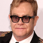 Elton John hospitalisé d'urgence