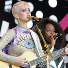 Katy Perry en live acoustique : regardez