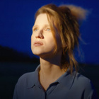 Selah Sue en pleine nature pour "Always-Cosmo"