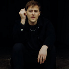 Tom Gregory enchaine avec "Footprints"