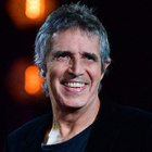 Julien Clerc chante pour "Mademoiselle"