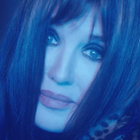Malik Djoudi prend le large avec Isabelle Adjani