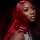 Aya Nakamura numéro un des ventes