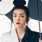 Hoshi : son nouveau single avec Calogero !