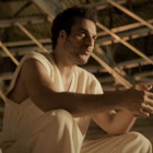 Amir est au "Sommet" dans son nouveau clip