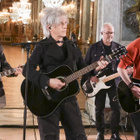 Indochine : un concert surprise avant la tournée