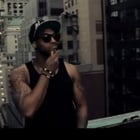 Mathieu Edward est "Hot" pour son nouveau clip