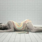 Mike Posner : son nouveau clip "Looks Like Sex"