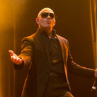 Pitbull invite C. Aguilera sur "Feel This Moment"