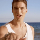 "Coming Home" : Eric Saade erre dans le désert