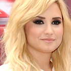 Demi Lovato tacle Justin Bieber