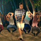 Midnight Red trop proche de 1D dans son clip ?