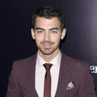 Joe Jonas se confie : sexe, drogues, M. Cyrus...