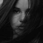 Marina Kaye revisite "Dancing With the Devil"