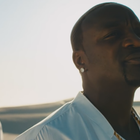 Robin Schulz et Akon en duo sur "Heatwave"